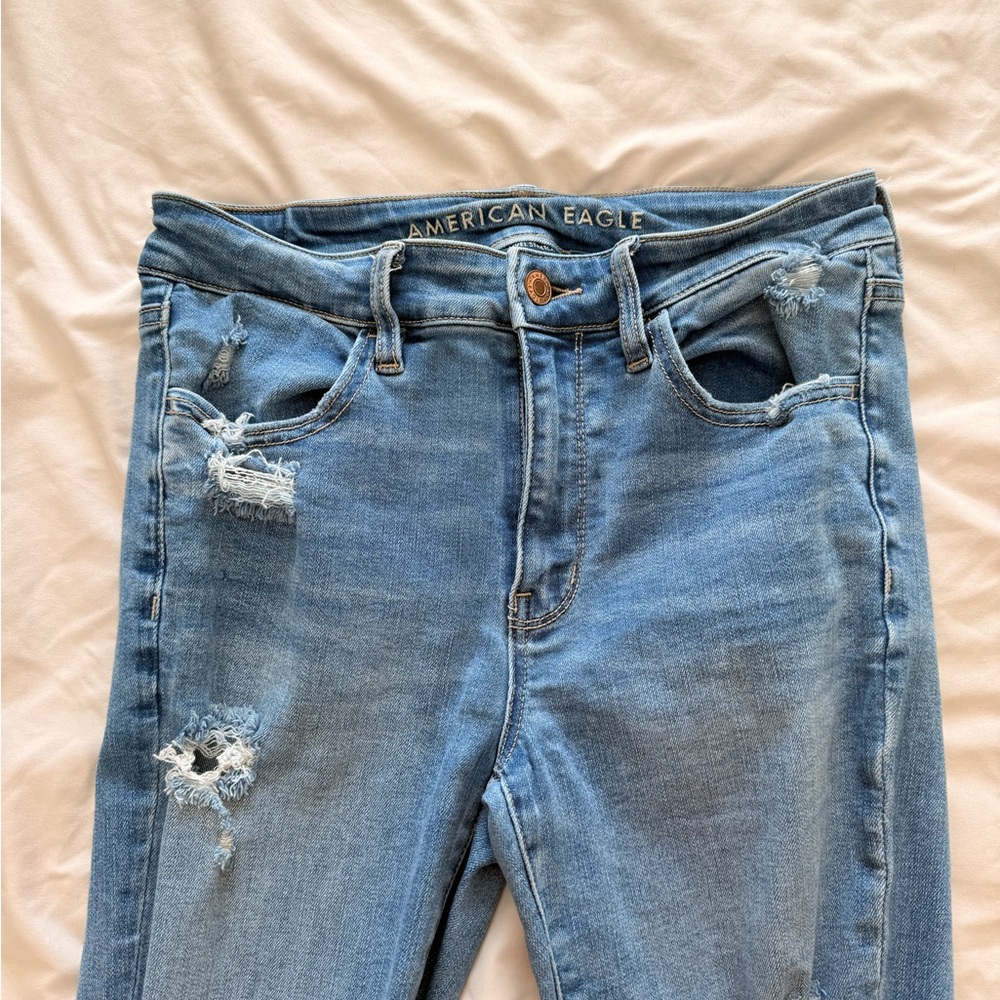 American Eagle Outfitters Women's Light Blue Ripped Skinny Jeans